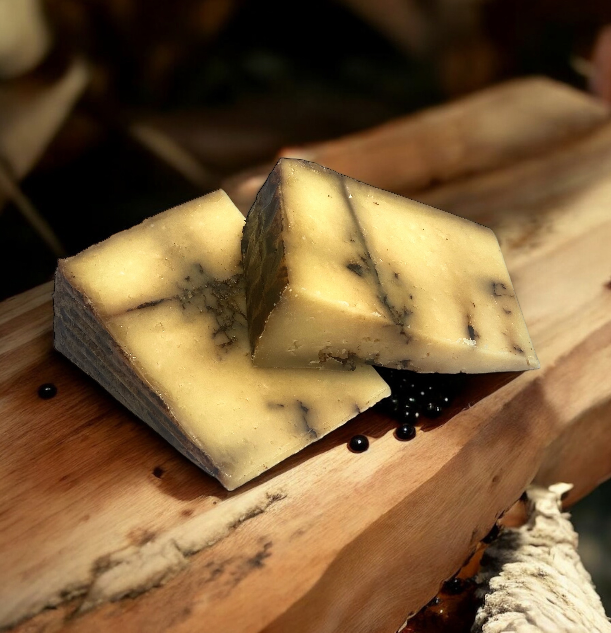 Queso de Oveja con Ajo Negro